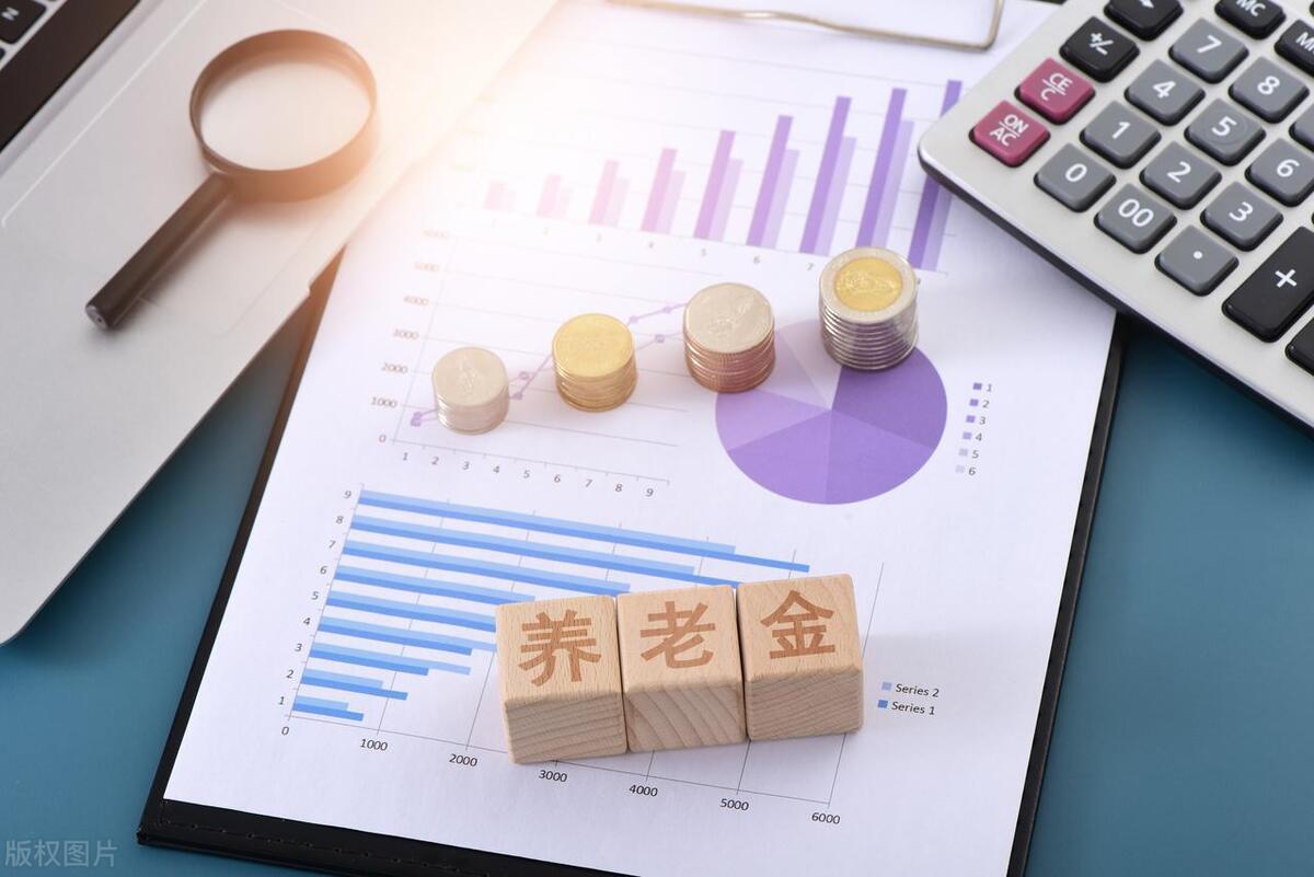 延迟退休最新动态，未来退休制度的演变与挑战（2025年展望）