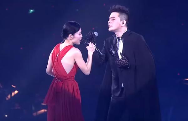 最新男女对唱歌曲，探索自然美景，追寻内心平和与宁静的旅行